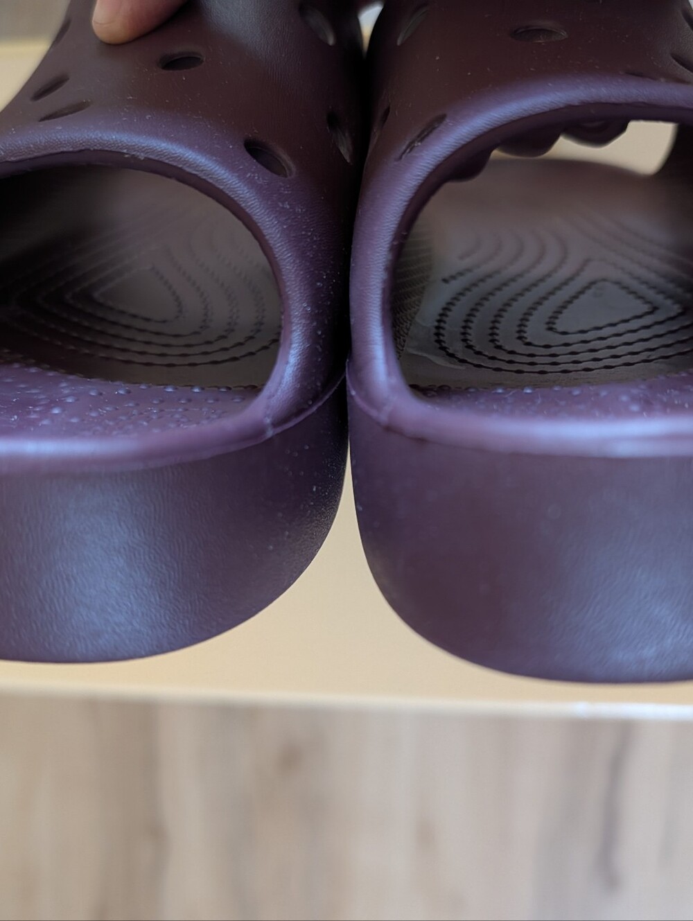 Crocs Women's Classic Platform Slide Dark Cherry SIZE 11 - Picture 3 of 6
